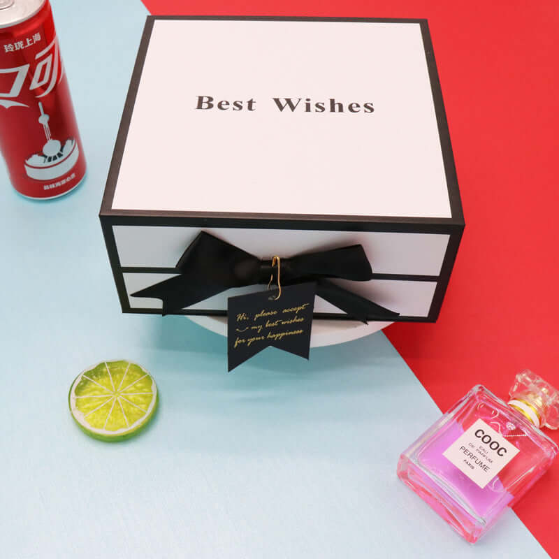 Clamshell Gift Box